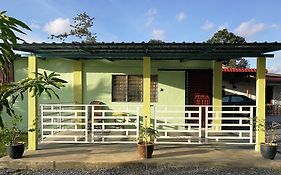 Chalet Desa Halban